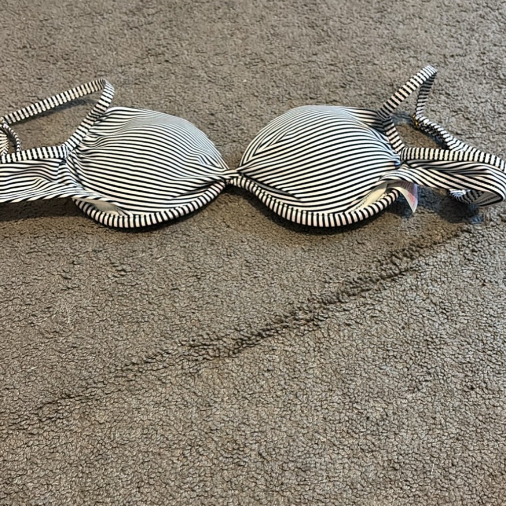 bikini top